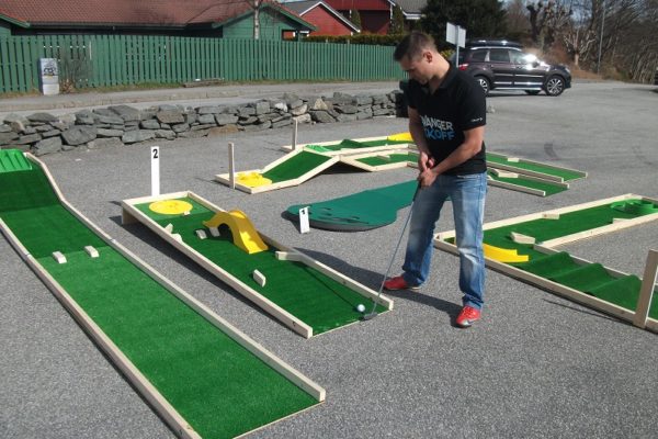 mini golf Mini golf